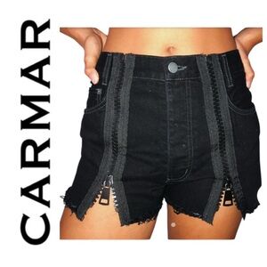 LF CARMAR Titania High Rise Black Jean Shorts Frayed Hem Front Zippers Size 27